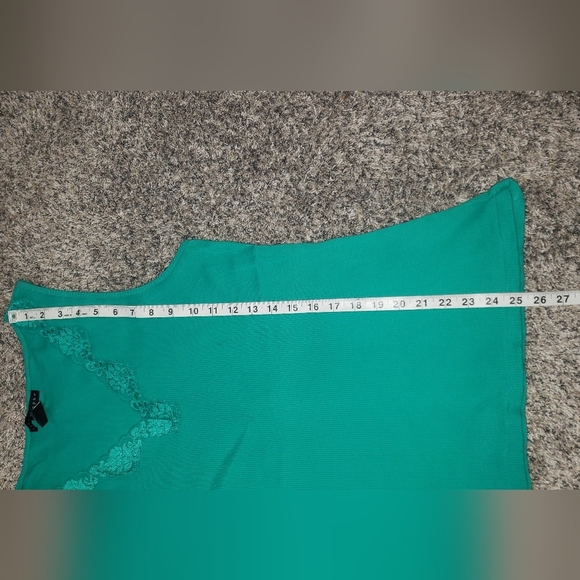 Apostrophe| 100% Cotton Lace Trimmed Ribbed Tank Top - Picture 4 of 5